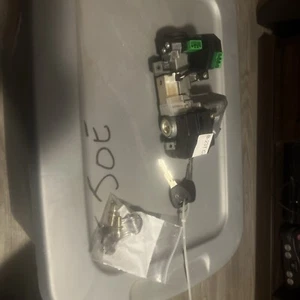 2001-2001 Honda Civic Ignition Switch Cylinder - Picture 1 of 2