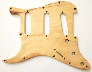 NEW PICKGUARD STRATOCASTER - fait main - bois Ailhantus - guitare STRAT #14 - Picture 1 of 5