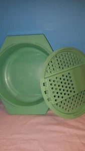 Tazón de tapa rebanadora rallador 2 piezas TUPPERWARE vintage años 70 787-6 y 786-9 verde jadeíta - Imagen 1 de 3