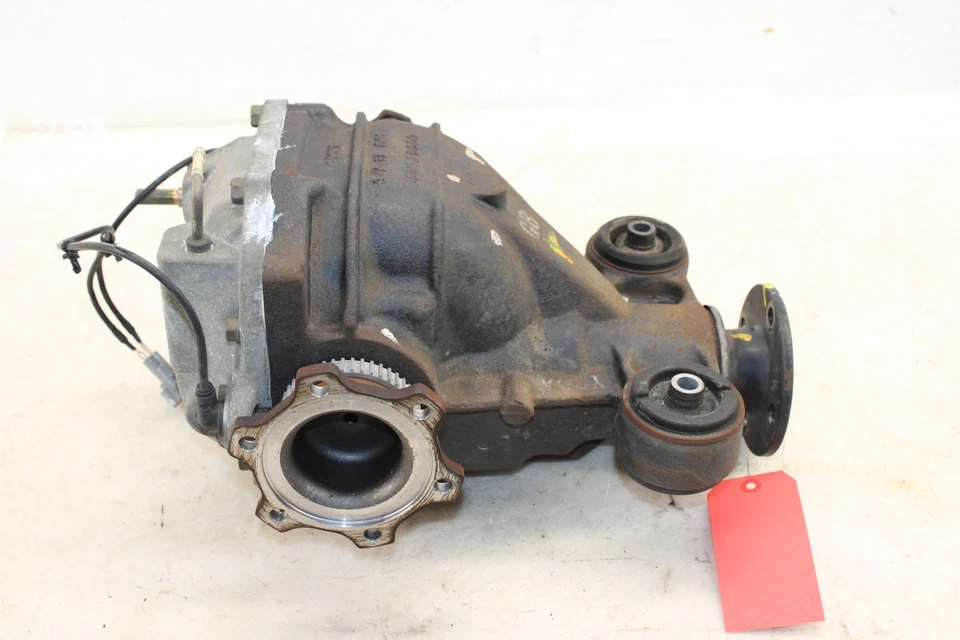 2003-2007 Infiniti G35 Coupe A/T VLSD Differential Assembly OEM LW53 - Image 1 of 4