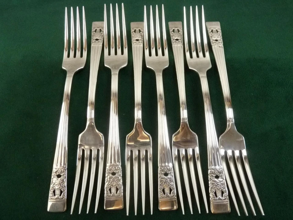 8 tenedores de mesa de cena vintage chapados en plata con patrón de coronación Oneida Hampton #1 Foto 1 de 1