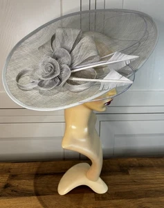 Caprilite Pale Grey Sinamay Feather Fascinator Wedding Mother Races Guest Event - Picture 1 of 16