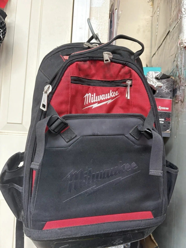Mochila Milwaukee Ultimate Jobsite Foto 1 de 4