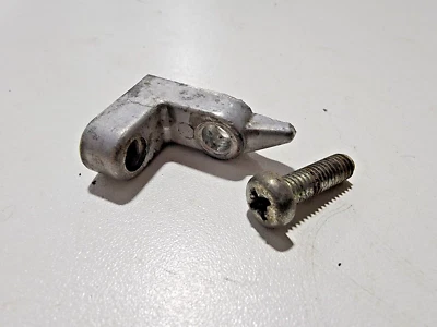 Soporte de cable para bomba de aceite 1975-1976 Kawasaki KT250 Trials 250 Foto 1 de 4