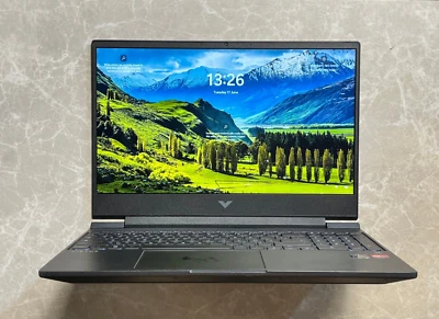 ordinateur portable NOIR - VICTUS  S10 dernière M.A.J. Parfaitement fonctionnel - Photo 1/4