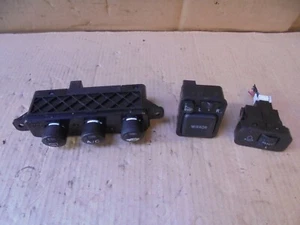 SPECCHIETTO RETROVISORE HONDA CIVIC 2004,FASCIO FARI,DEMIST,A/C E INTERRUTTORI RICIRCOLO - Foto 1 di 3