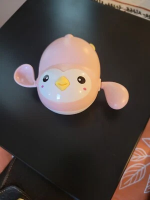 1 Piece Baby Bath Toys Bathing Penguin Cartoon Animal  - Image 1 of 3