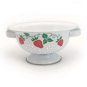 Vtg Strawberry White Enamel Colander Strainer 1983 8" Teleflora Cottage-core - Picture 1 of 7