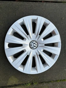VOLKSWAGEN GOLF 15" WHEEL TRIM X 1 HUB CAP GENUINE CADDY GOLF MK7 VW 5G0601147 - Picture 1 of 8