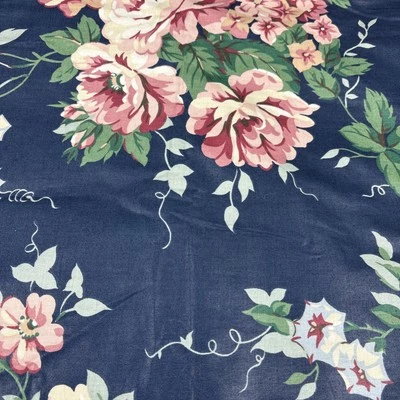 Estofamento Waverly Rose Garden tecido estampado em tela Scotchgard 52” x 92” - Imagem 1 de 4