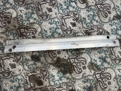 01-05 Lexus IS300 Barra de choque trasera Bash Beam parachoques soporte de metal OEM impacto Foto 1 de 4