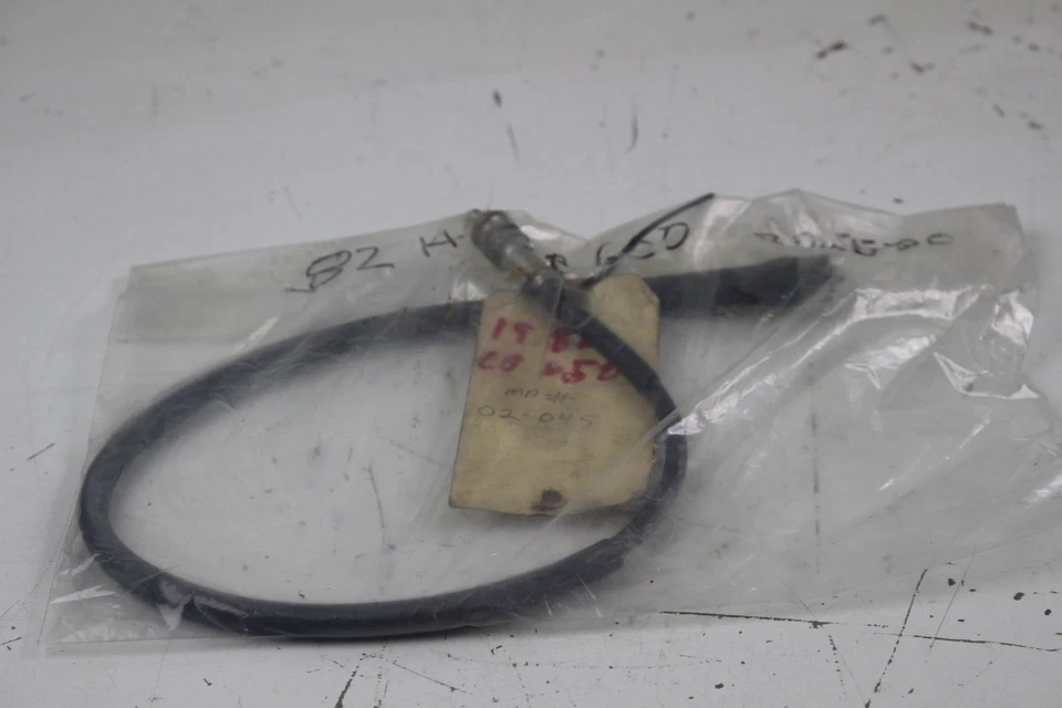 1982 Honda CB650  SPEEDOMETER CABLE Foto 1 de 1