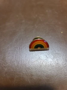 Vintage De Colores Enamel Rainbow Pin - Picture 1 of 5