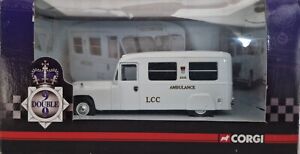 Corgi 1/43 - Daimler ambulance LCC - 2010 ex