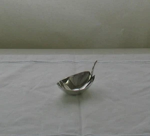 Silver Bonbon Dish Pear, suitable for Wedding, Christening or any other occasi - Picture 1 of 3
