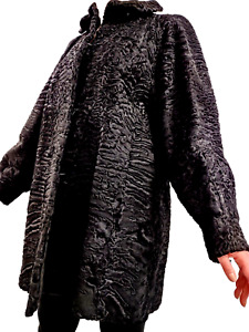 SWAKARA Luxe Coat Black Fur Vintage 70s Avantgarde Sleeves Excellent Condition