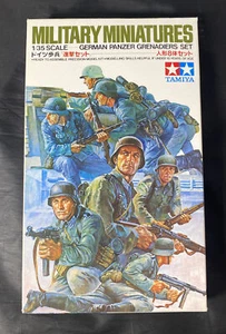 TAMIYA Military Miniatures 1/35 German Panzer Grenadiers Set #35061  - Picture 1 of 5