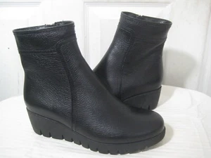 La Canadienne Token Black Pebbled Leather Bootie Shoes Women's Size 6 M. - Picture 1 of 21