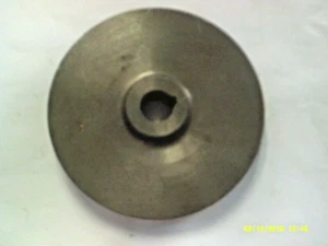 New Bolens "V" Pulley w/ Hub Unknown Part # 5" OD 1/2" Groove 3/4" Bore w/Keyway - Picture 1 of 2