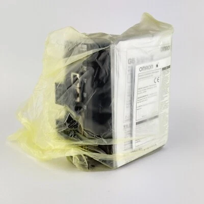 Omron R88D-KN04H-ECT 400W Servo Drive, EtherCAT, 200V AC, G5 Series - Image 1 of 4