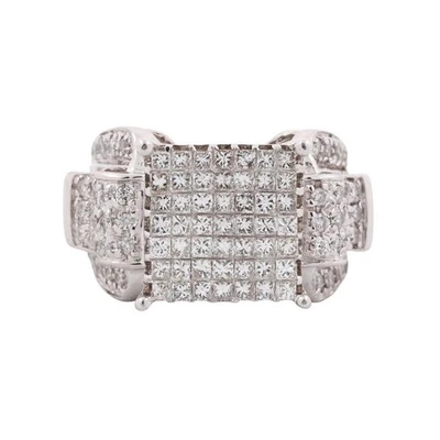 Anillo de diamantes con racimo de corte princesa de 1,50 TW de oro blanco de 14 quilates detalles redondos talla 7 Foto 1 de 4