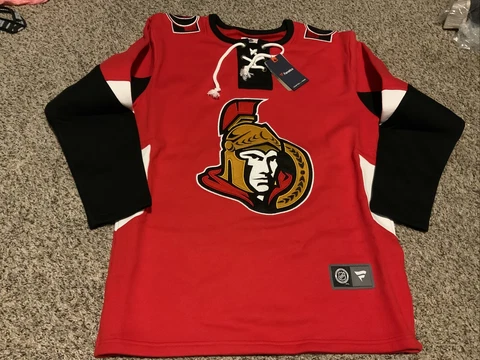 Ottawa Senators Pullover Sweatshirt Fanatics Lace Up Shirt Men’s Size: Large Cover