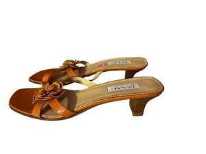SANDALI ISAAC MIZRAHI Slide On Donna Taglia 9,5M Scarpe Arancione Pelle Tacco Italia - Foto 1 di 12