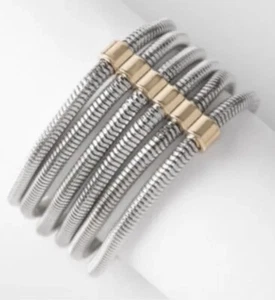 Women’s Apparel Jewelry Gold Silver Chainlink Bracelet!! Comes Gift Boxed! - Picture 1 of 4