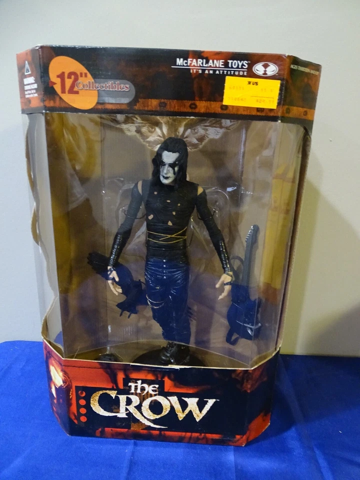 McFarlane Toys The Crow Eric Draven Movie Maniacs Action Figure