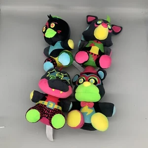 FNAF Five nights at Freddy's Security Breach Blacklight Range plush bundle - Picture 1 of 7