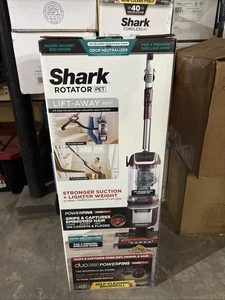 Shark - Rotator Pet Lift-Away ADV Aspirapolvere verticale con DuoClean PowerFins Capelli... - Foto 1 di 3