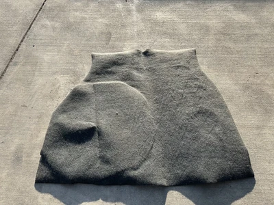 BMW E28 528e 524td 533I Trunk Floor Mat Carpet Cover OEM #86160 - Image 1 of 4