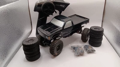 AXIAL SCX24 4WD RC TRUCK - Image 1 of 4