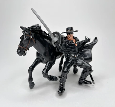 2000 The Mask Of Zorro Figures Zorro & Horse Tornado Plastic Rare Cover