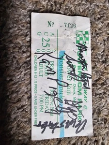 Camión monstruo Power Jam excavadora de tumbas trozo de boleto autografiado 2000 - Imagen 1 de 2