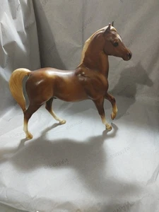 Vintage Breyer Horse 7" Running Stallion Matte Bay 1960s - Picture 1 of 9