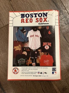 Boston Red Sox Clubhouse Vintage Ad Photo 8 x 11 Merchandise Jersey T-Shirt + - Bild 1 von 1