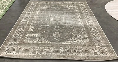 MOUSE 8'-0" x 10'-0" Broken Thread Rug, Reduced Price 1172680962 VTG116-3110-8 - Image 1 of 4