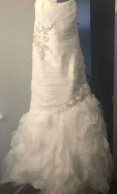 wedding dresses roses - Image 1 of 4