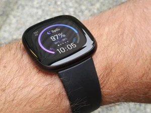 FitBit SmartWatch sports/Health - Picture 1 of 1