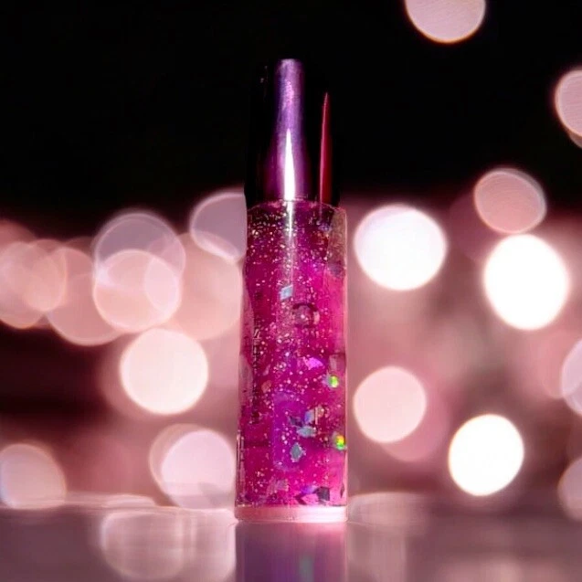 ACEITE LABIAL CON INFUSIÓN DE MIEL PARIS HILTON - TINTE: ROSA - NUEVO - ¡TAMAÑO COMPLETO! Foto 1 de 1