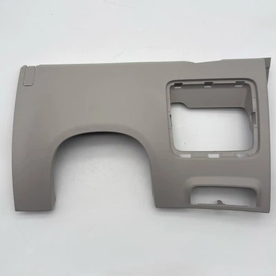 Panel de cubierta reforzado para rodilla Hyundai Tucson 2025 OEM 84750-CW600NNB Foto 1 de 4