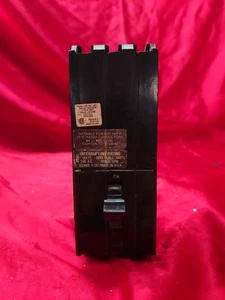 SQUARE D Q1L3100 DISYUNTOR 100AMP 240VAC - Imagen 1 de 5