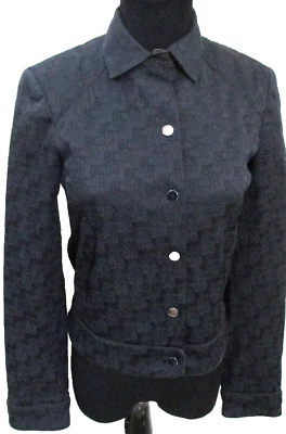 Chaqueta BCBG Max Azria Negra Completamente Forrada Texturizada Logo LS Cintura Corta Talla 2 Usada en Excelente Condición Foto 1 de 4