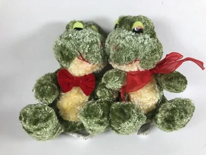 Vintage Joelson Industries Plush Frogs Couple 5” 2002 Magnetic Stuffed Animal - Picture 1 of 12