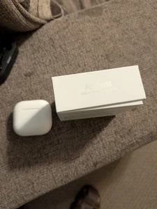Apple AirPods 4 with Active Noise Cancellation - White - Picture 1 of 4