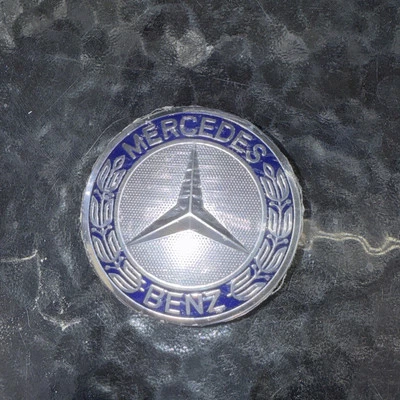 2013 MERCEDES BENZ C250 TAMPA CENTRAL DE RODA TAMPA DE CALOTA PLUGUE MÉDIO 13 C 250 - Imagem 1 de 4