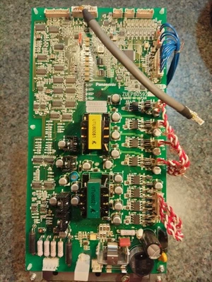 Placa de control IGBT Mazak Laser Hyper Turbo-X510 Panasonic ZUEP80592 ZUEEP80573 Foto 1 de 4