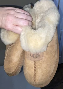 UGG Australia 5125 kokette Damen-Hausschuhe kastaniefarben US 10 - Bild 1 von 7
