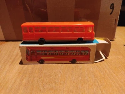 Ikarus Bus TT VEB Modell - Konstrukt 1:120 Orange In OVP  - Bild 1 von 4